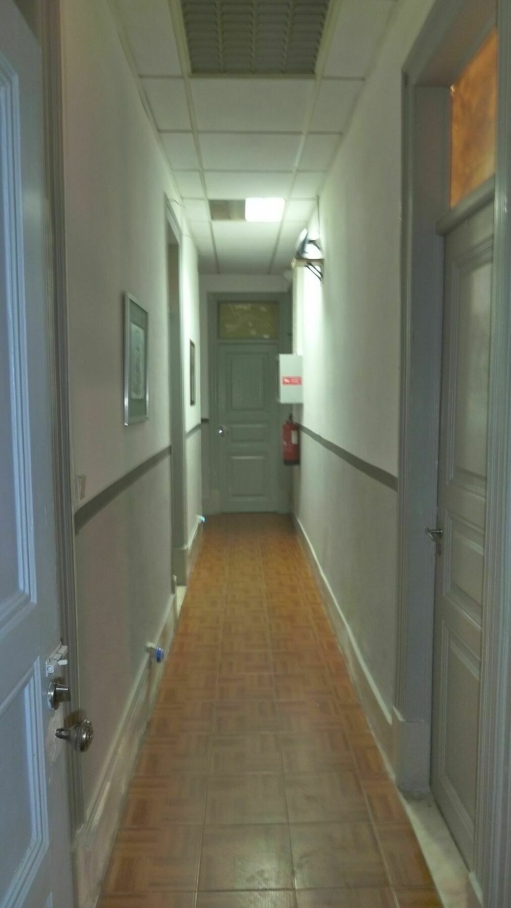 Midtown Guest House Lisbona Esterno foto
