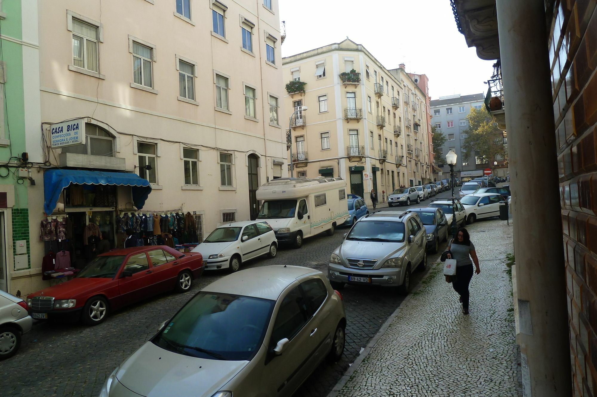Midtown Guest House Lisbona Esterno foto