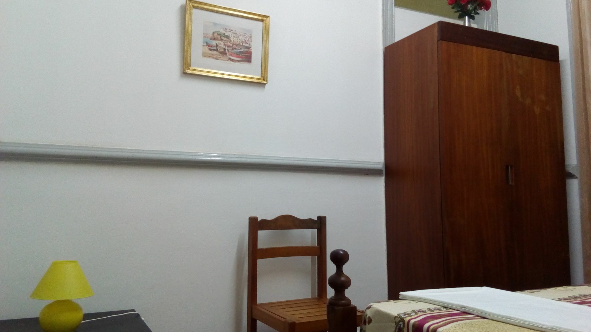 Midtown Guest House Lisbona Esterno foto