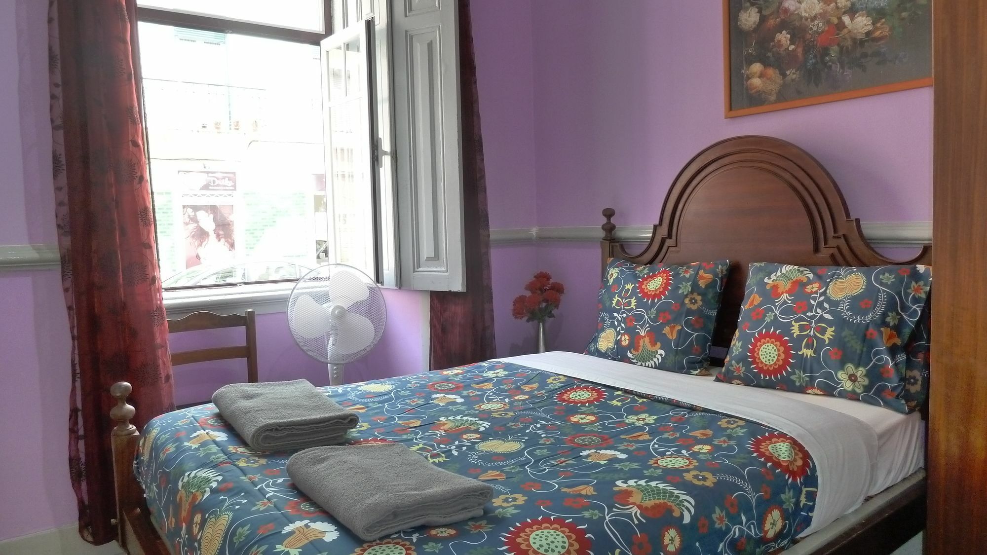 Midtown Guest House Lisbona Esterno foto