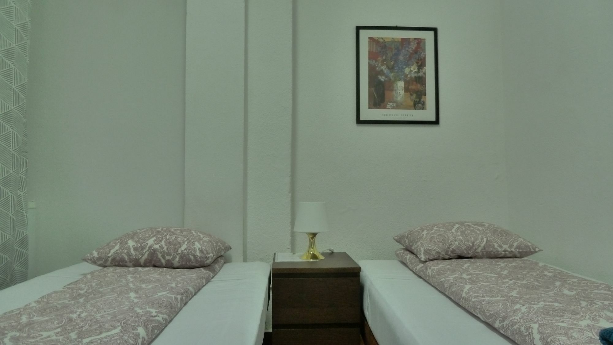 Midtown Guest House Lisbona Esterno foto