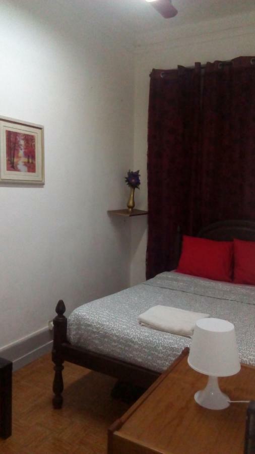 Midtown Guest House Lisbona Esterno foto