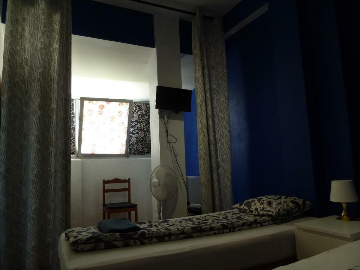 Midtown Guest House Lisbona Esterno foto