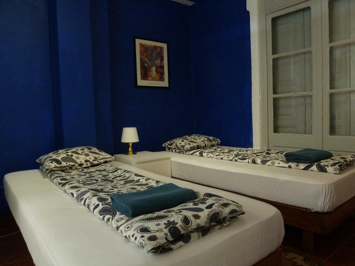 Midtown Guest House Lisbona Esterno foto