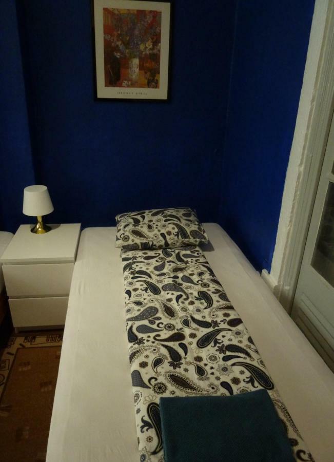 Midtown Guest House Lisbona Esterno foto