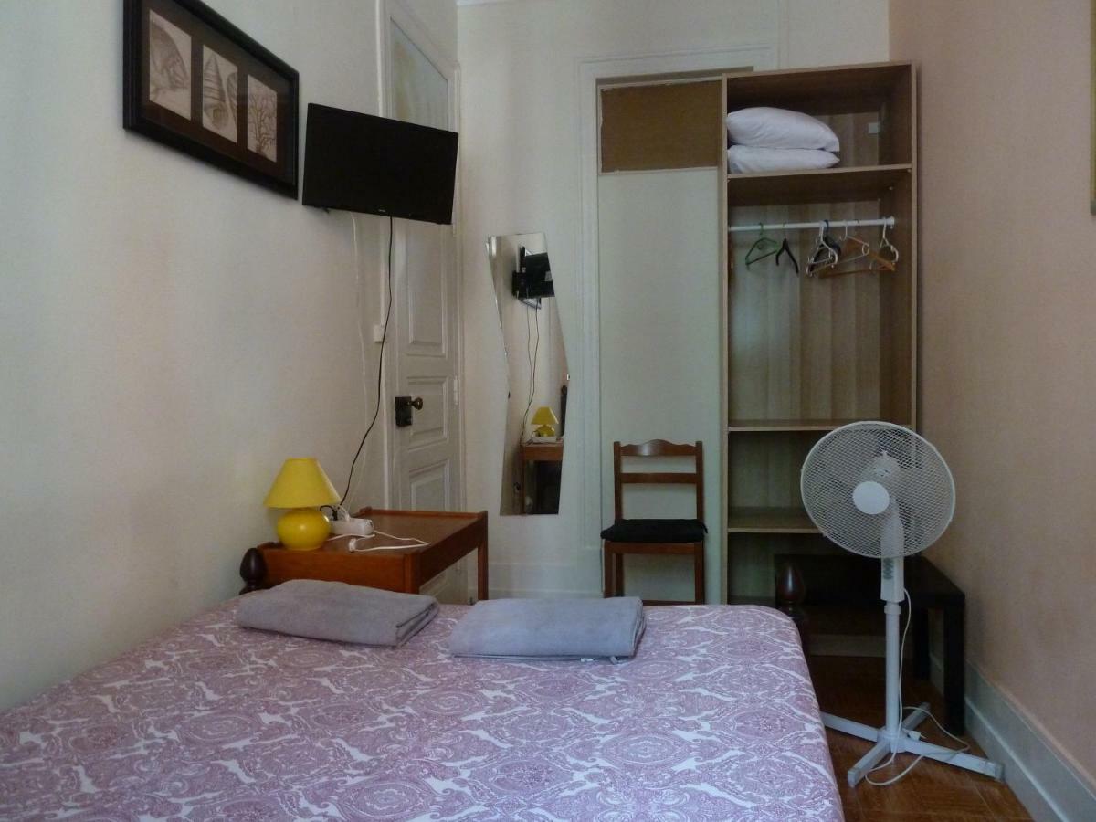 Midtown Guest House Lisbona Esterno foto