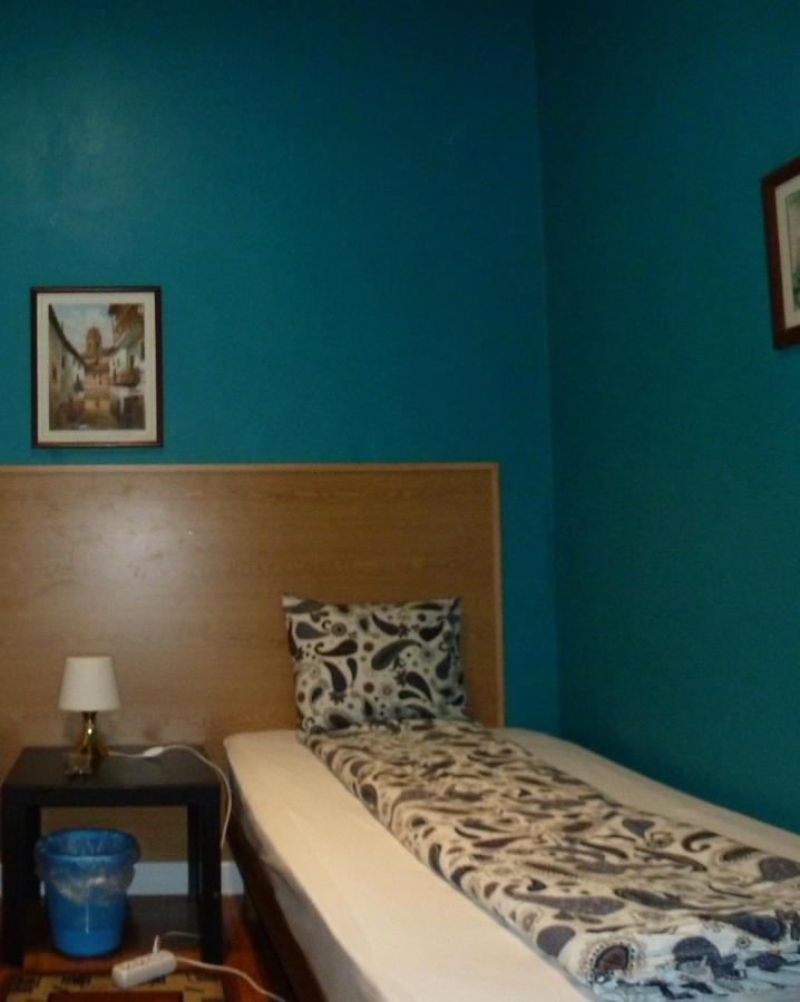 Midtown Guest House Lisbona Esterno foto